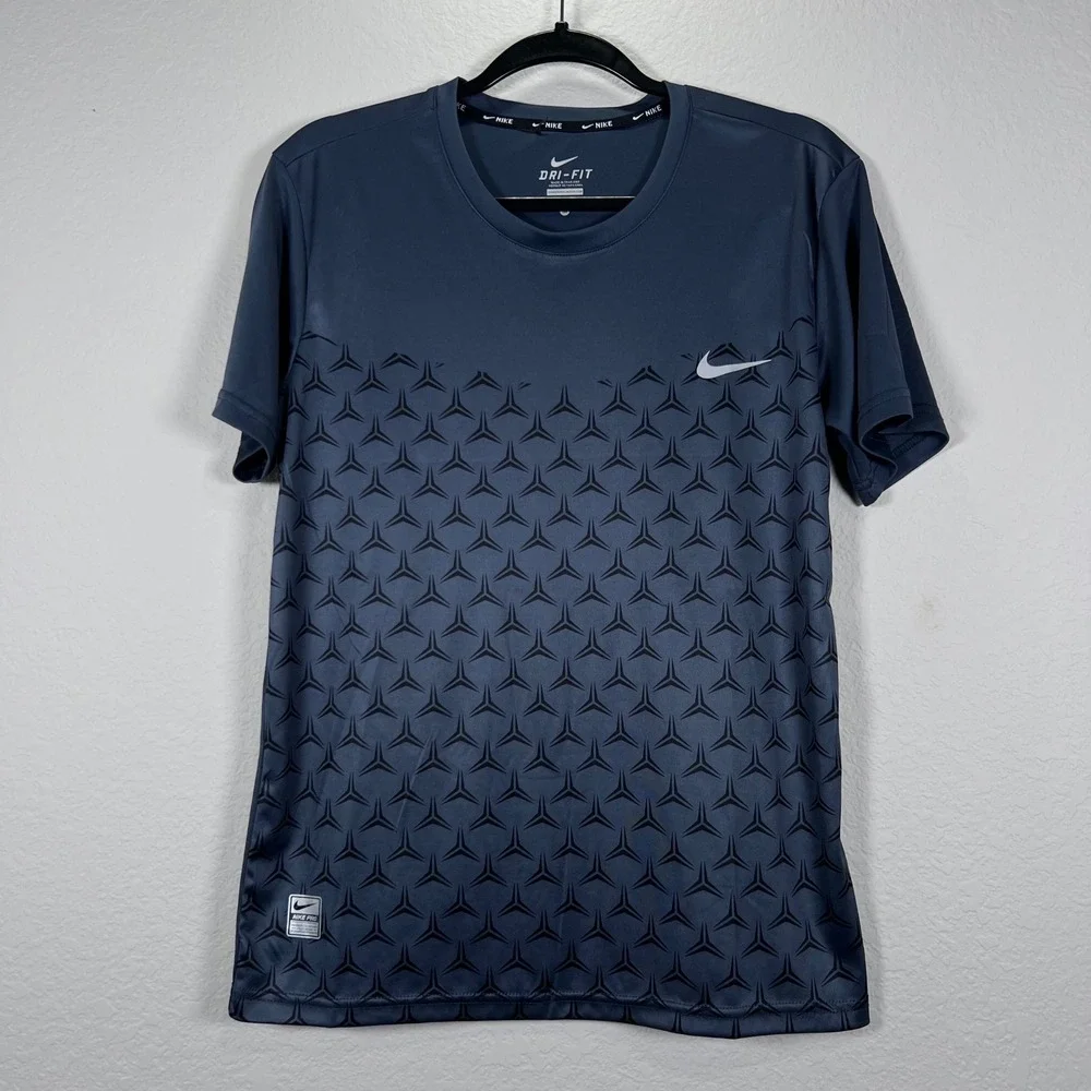Nike kobe Mamba Dri-FIT Pro Athletic Training T-Shirt Activewear Kids Medium‎